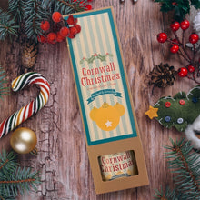 Load image into Gallery viewer, Cornwall Christmas (Festive Spiced Apple) Gift Boxed Room Diffuser